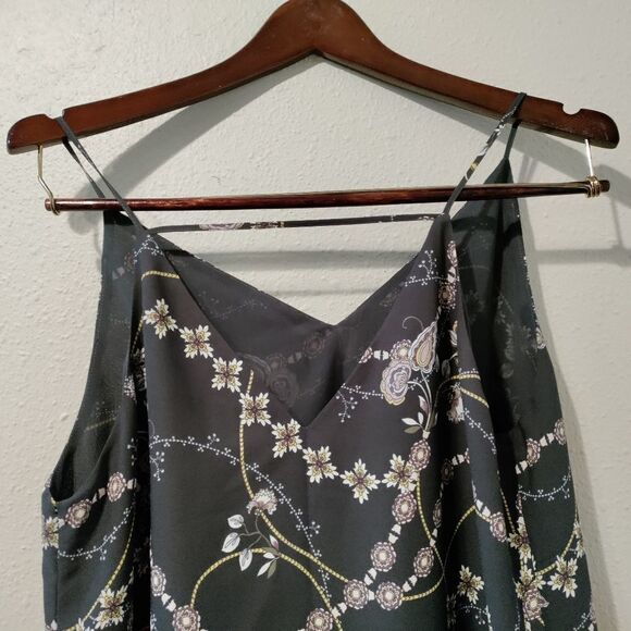 Spaghetti strap camisole  - Picture 3 of 4